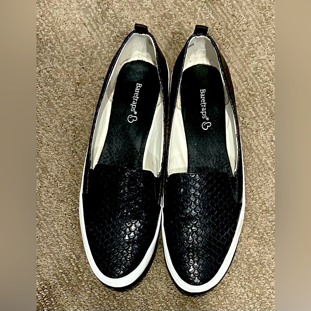 BareTraps Black and White Slip-On Flats with Woven Design